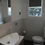 アパート Casa Ninou ドマーゾ
